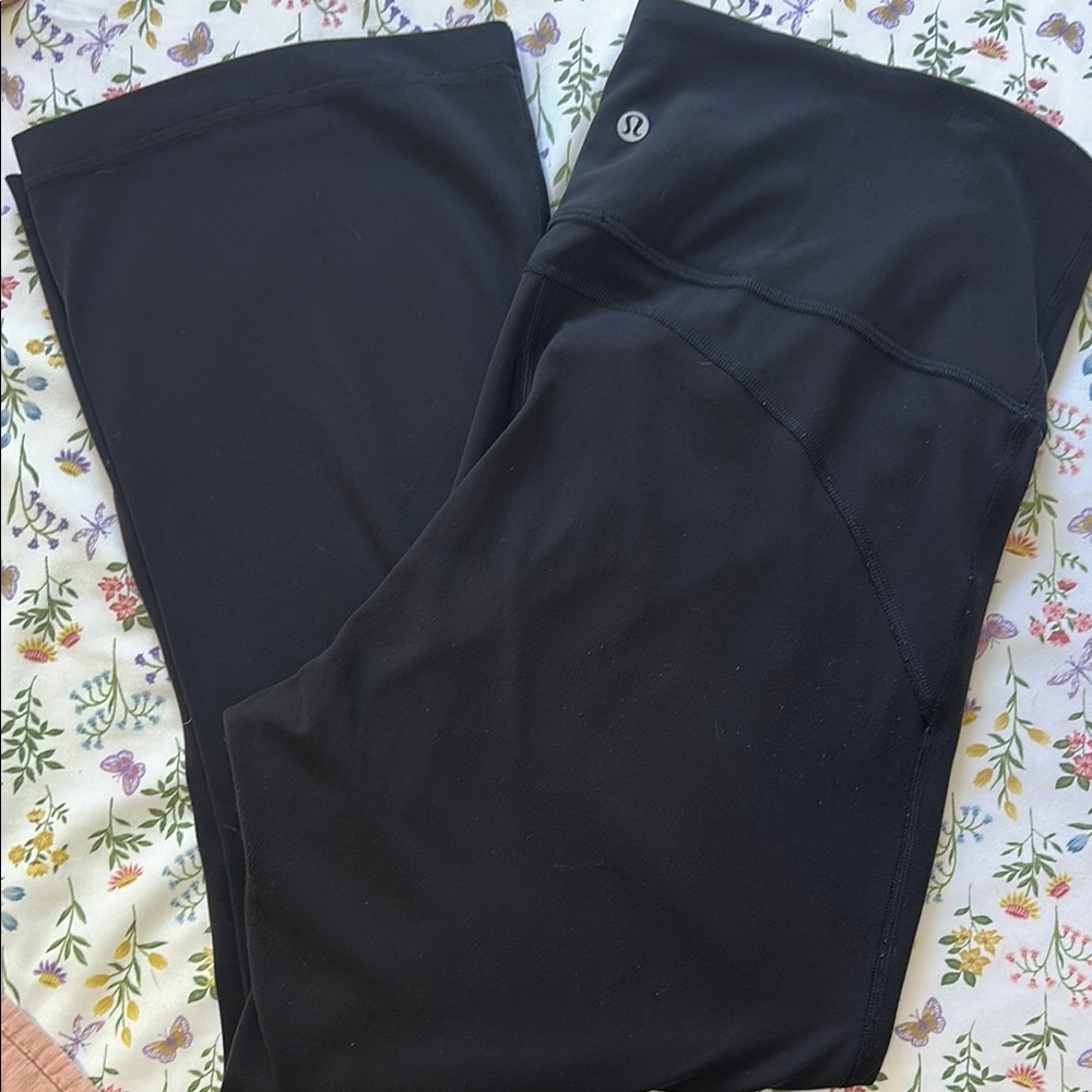 Lululemon high rise cropped flare legging